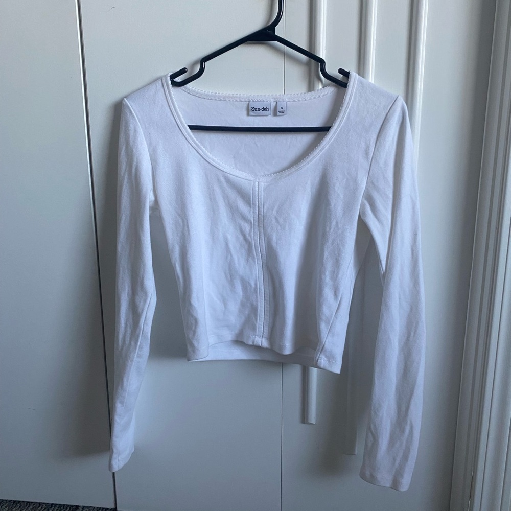 Aritzia cotton longsleeve